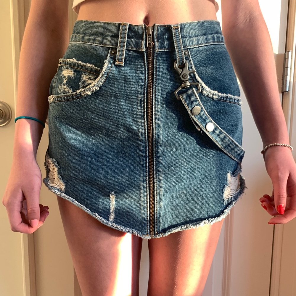 LF CARMAR denim skirt - Picture 1 of 4